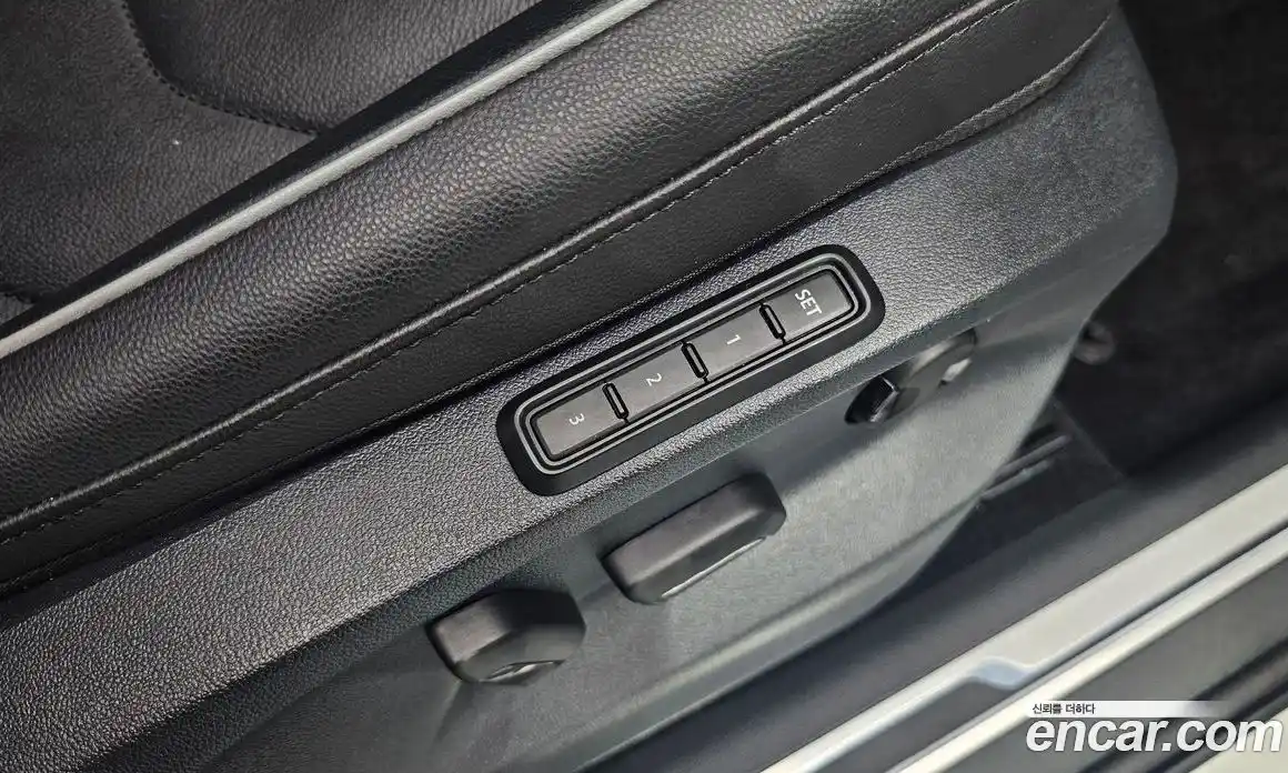 Volkswagen Tiguan 2022 2.0 гидро в Москве № 168787, фото 19