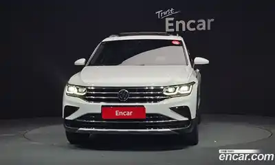 Volkswagen Tiguan 2022 2.0 гидро в Москве № 168787, миниатюра 3