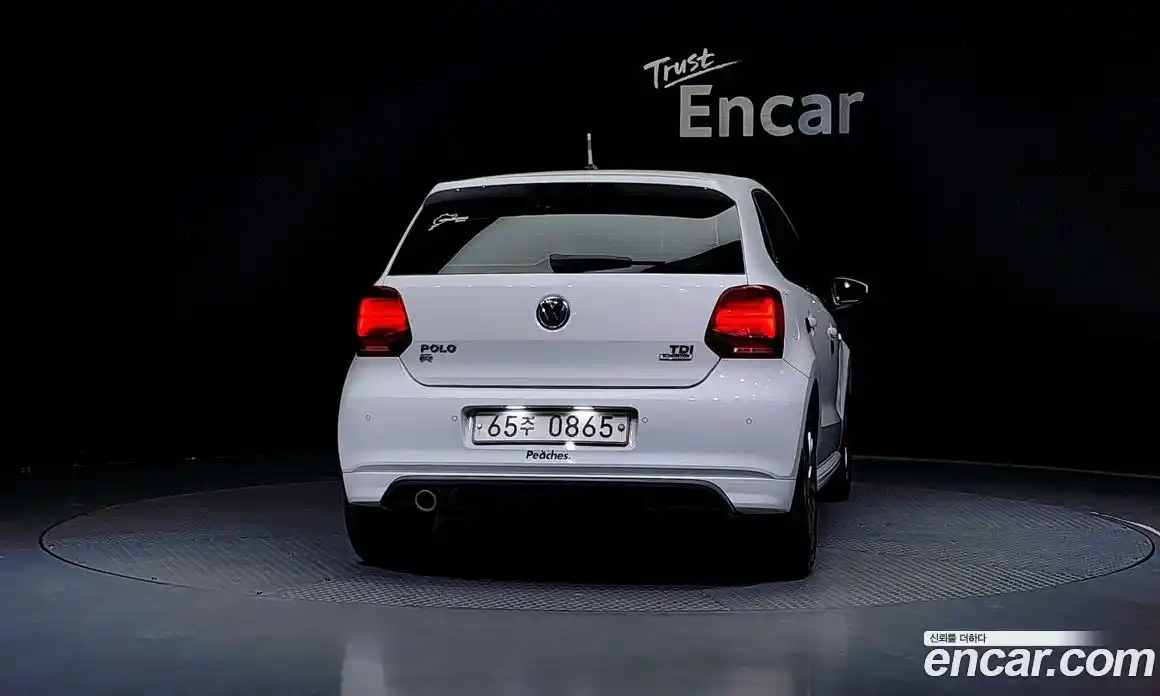Volkswagen Polo 2015 1.4 гидро в Москве № 169059, фото 4