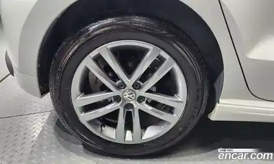 Volkswagen Polo 2015 1.4 гидро в Москве № 169059, миниатюра 5