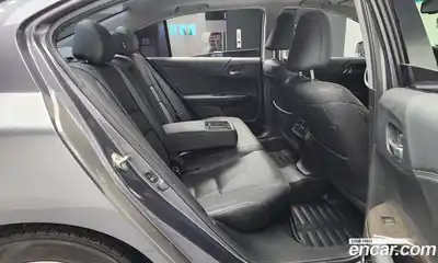 Honda Accord 2015 2.4 гидро в Москве № 170512, миниатюра 12