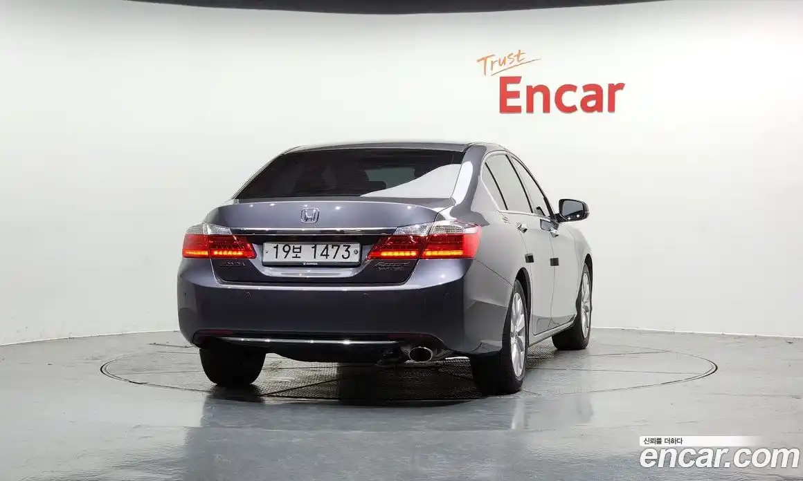 Honda Accord 2015 2.4 гидро в Москве № 170512, фото 4