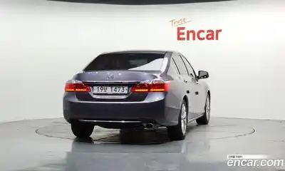 Honda Accord 2015 2.4 гидро в Москве № 170512, миниатюра 4