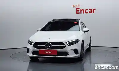Mercedes-Benz A-Class 2020 2.0 гидро в Москве № 173577, миниатюра 3