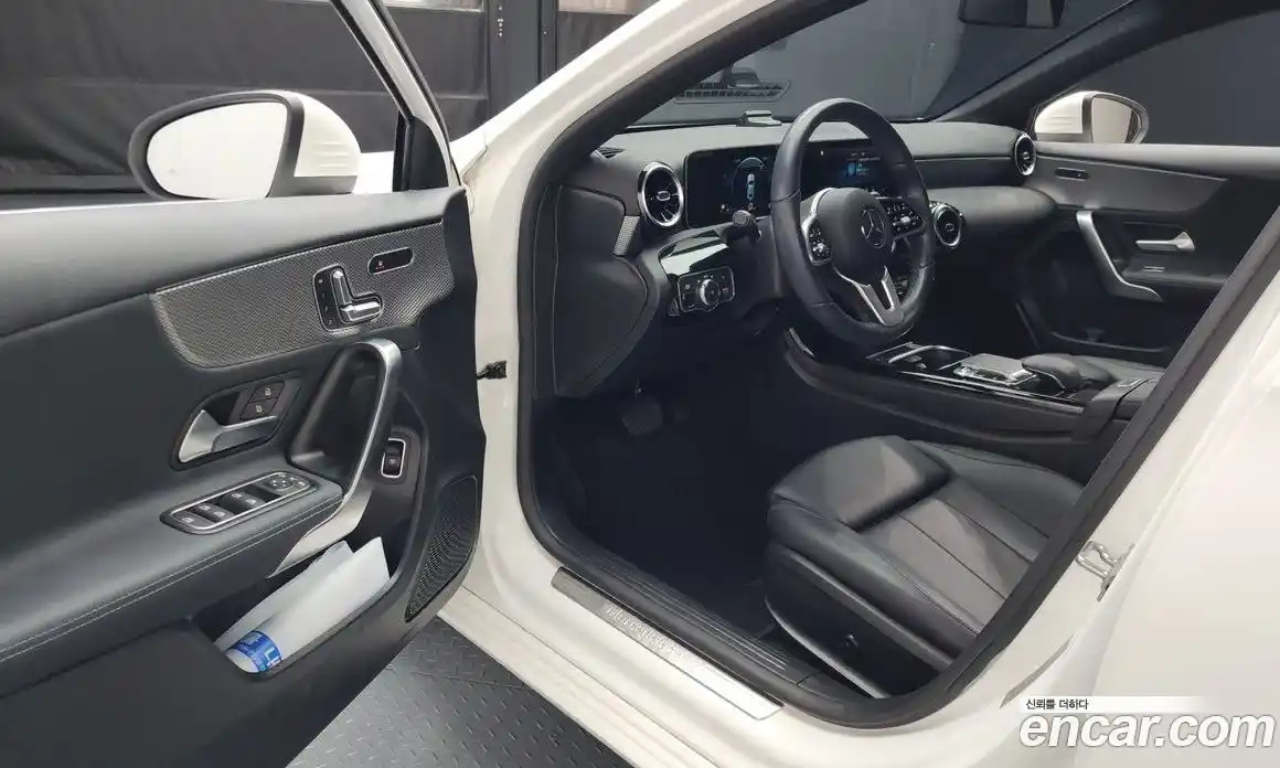 Mercedes-Benz A-Class 2020 2.0 гидро в Москве № 173577, фото 10