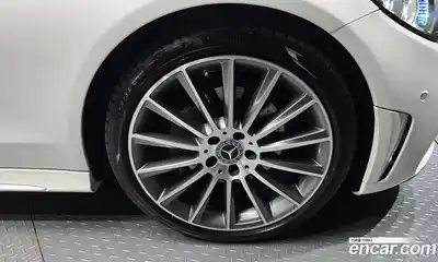 Mercedes-Benz C-Class 2023 2.0 гидро в Москве № 178368, миниатюра 5