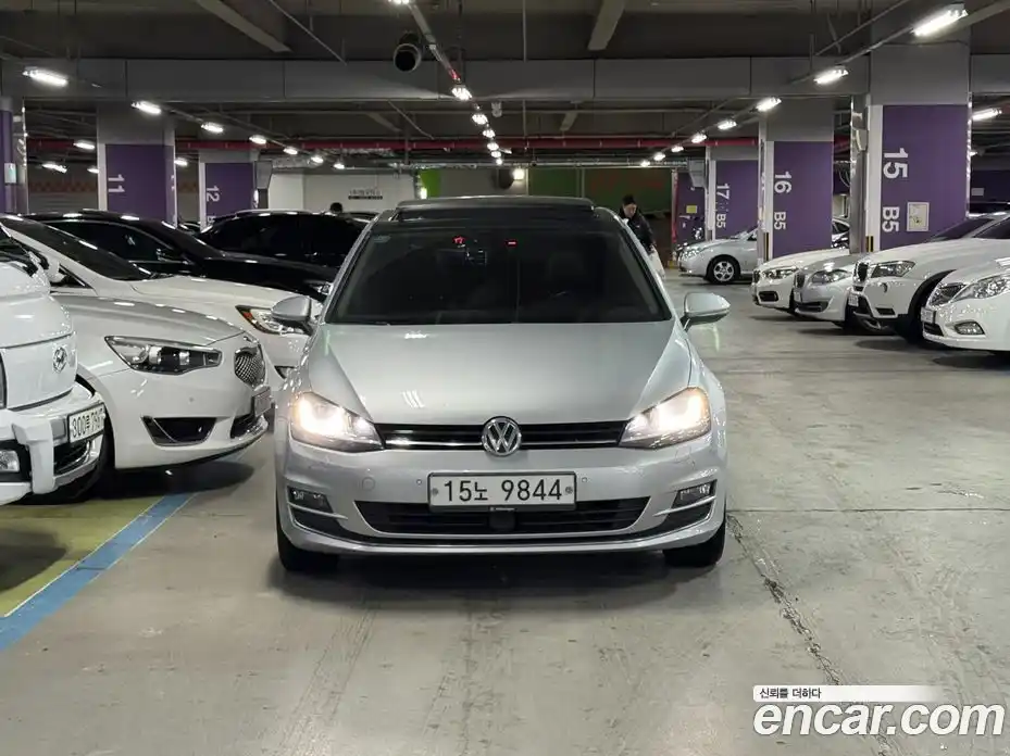 Volkswagen Golf 2016 1.4 гидро в Москве № 188172, фото 3