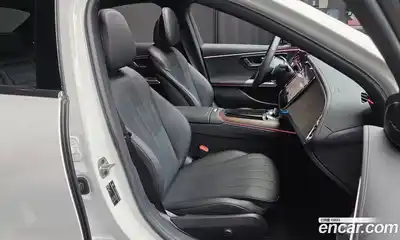 Mercedes-Benz E-Class 2025 2.0 гидро в Москве № 193861, миниатюра 12