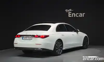 Mercedes-Benz E-Class 2025 2.0 гидро в Москве № 193861, миниатюра 2