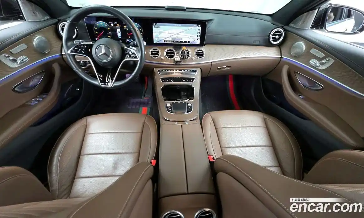 Mercedes-Benz E-Class 2022 2.0 гидро, фото 7