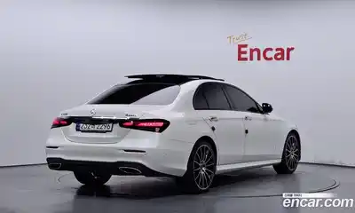 Mercedes-Benz E-Class 2023 2.0 гидро, миниатюра 2