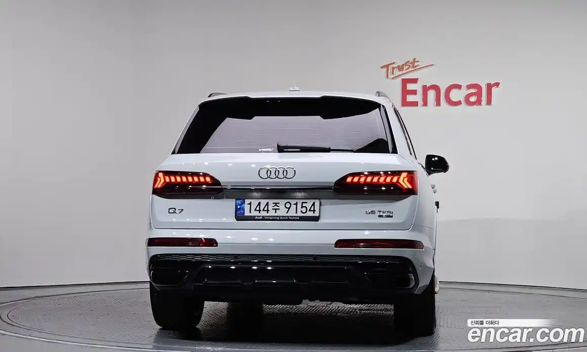 Audi Q7 2023 3.0 гидро в Москве № 196265, фото 4
