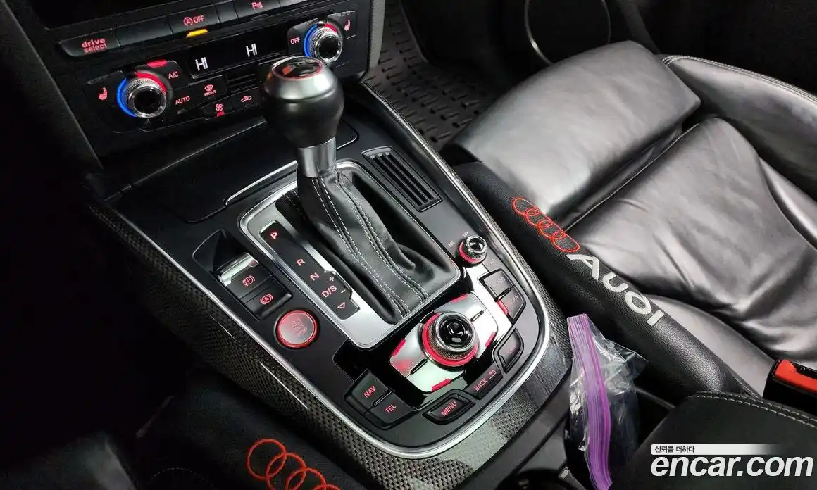 Audi SQ5 2014 3.0 гидро в Москве № 196569, фото 9