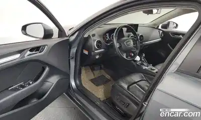 Audi A3 2015 1.6 гидро в Москве № 196604, миниатюра 10