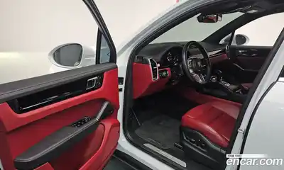Porsche Cayenne 2023 3.0 гидро в Москве № 197269, миниатюра 11