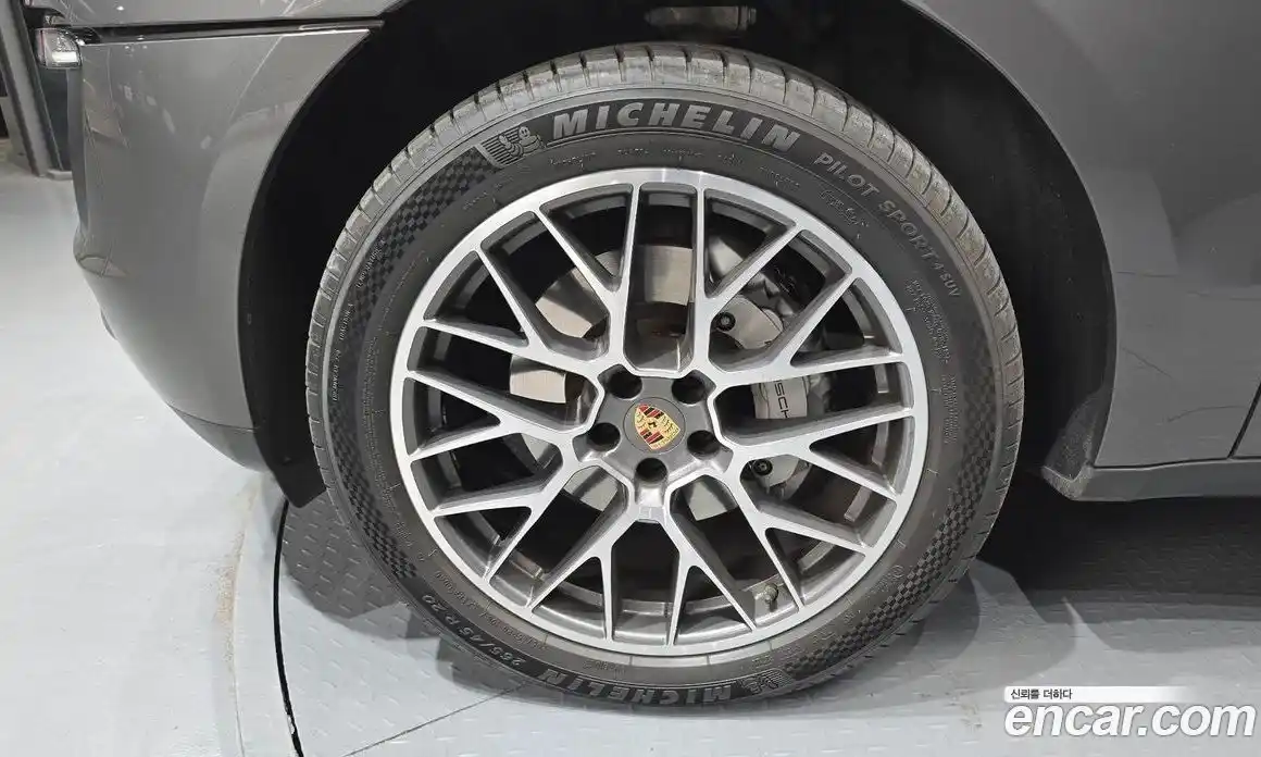 Porsche Macan 2015 3.0 гидро в Москве № 197656, фото 5