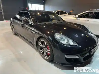 Porsche Panamera, 2011