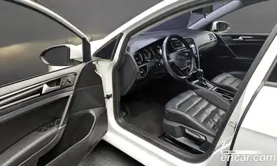 Volkswagen Golf 2015 2.0 гидро в Москве № 199234, миниатюра 11