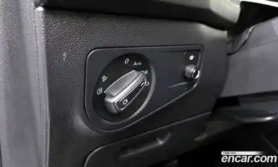 Volkswagen Tiguan 2022 2.0 гидро в Москве № 199245, миниатюра 11