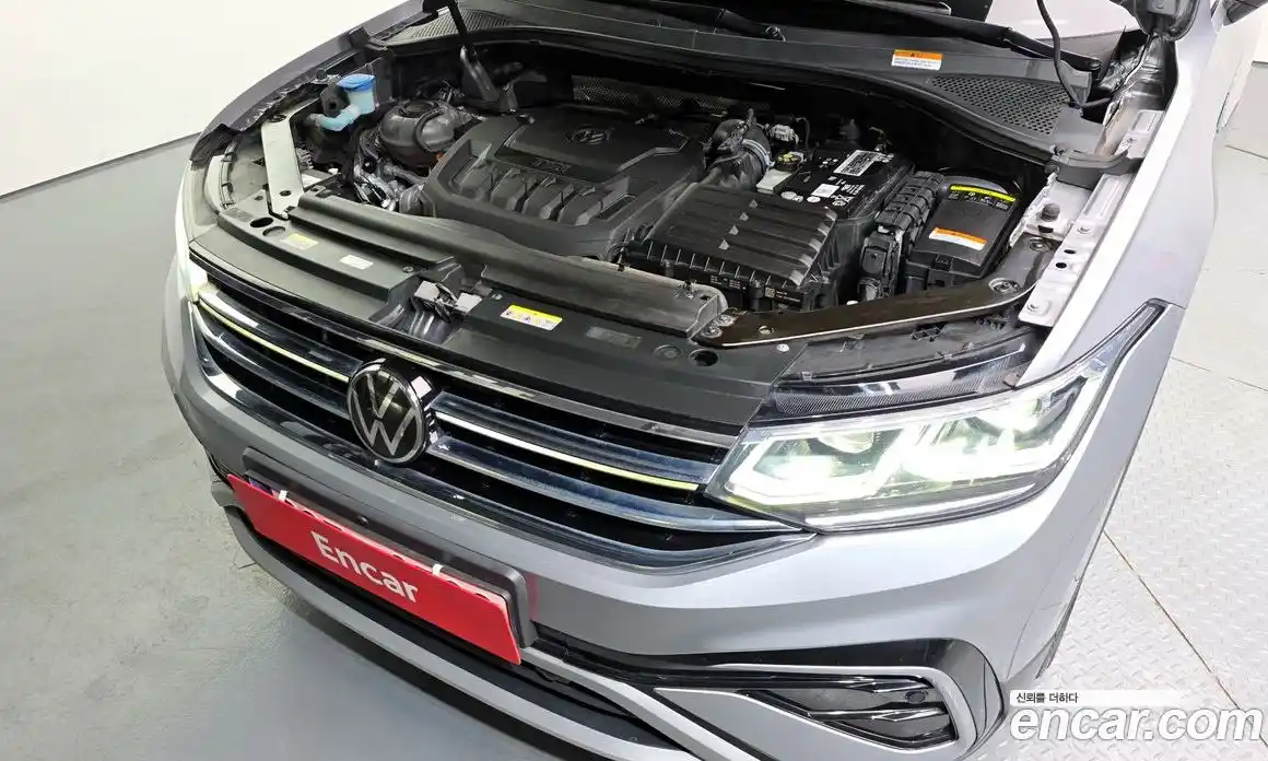 Volkswagen Tiguan 2022 2.0 гидро в Москве № 199245, фото 6