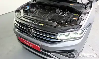 Volkswagen Tiguan 2022 2.0 гидро в Москве № 199245, миниатюра 6