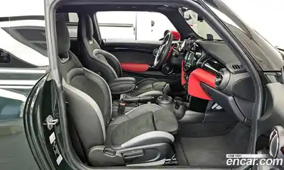 Mini Cooper 2020 2.0 гидро в Москве № 201314, миниатюра 11