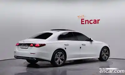 Mercedes-Benz E-Class 2024 2.0 гидро в Москве № 201867, миниатюра 2
