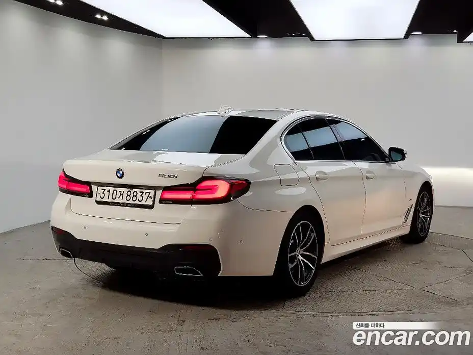 BMW 5-Series 2021 2.0 гидро в Москве № 211602, фото 4