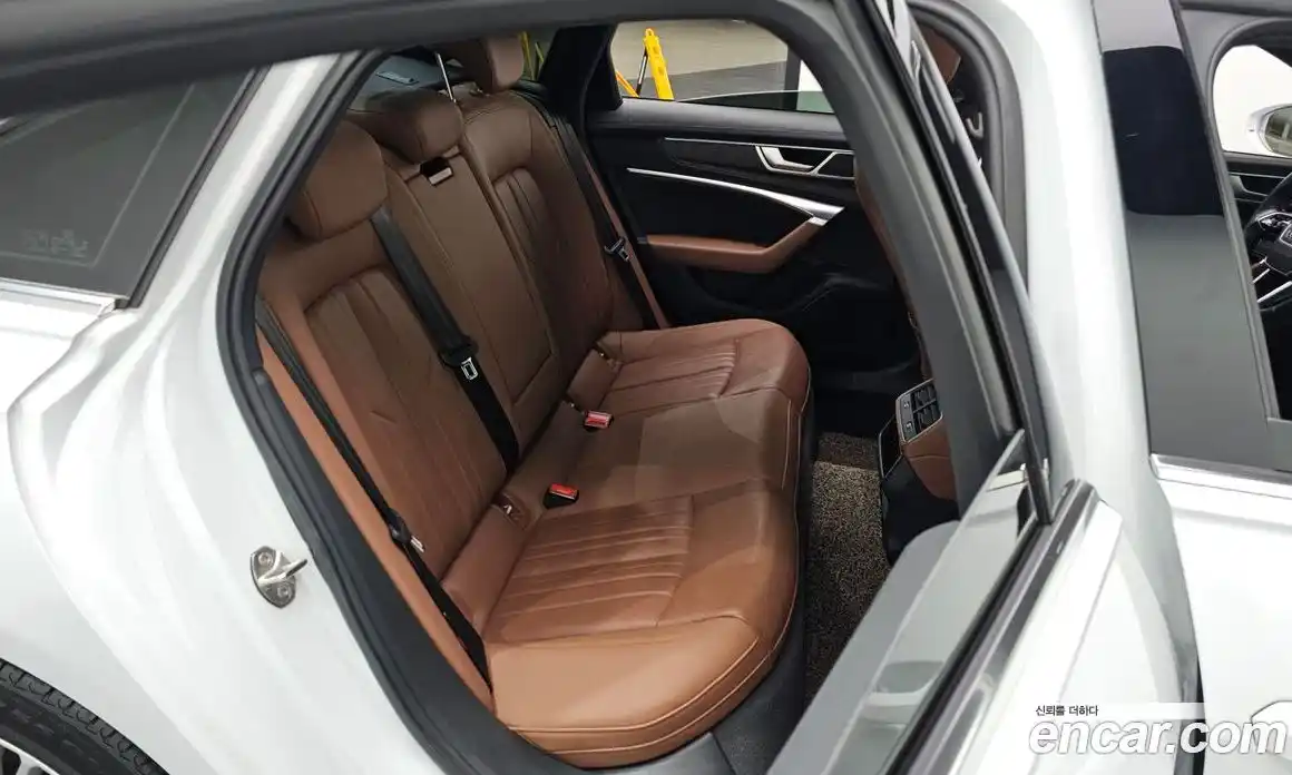 Audi A6 2021 2.0 гидро в Москве, фото 12