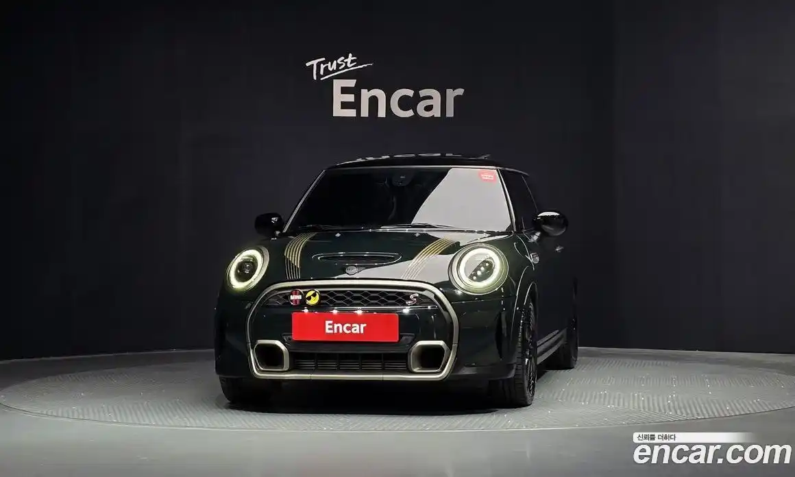 Mini Cooper 2022 2.0 гидро в Москве № 214204, фото 3