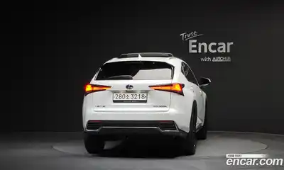 Lexus NX 2021 2.5 гидро в Москве № 214617, миниатюра 4