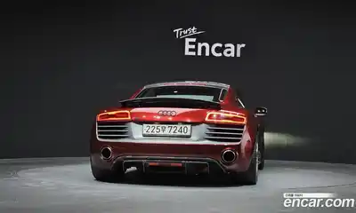 Audi R8 2014 5.2 гидро в Москве № 223445, миниатюра 4