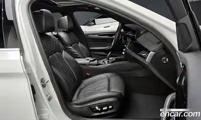 BMW 5-Series 2019 2.0 гидро в Москве № 228656, миниатюра 9