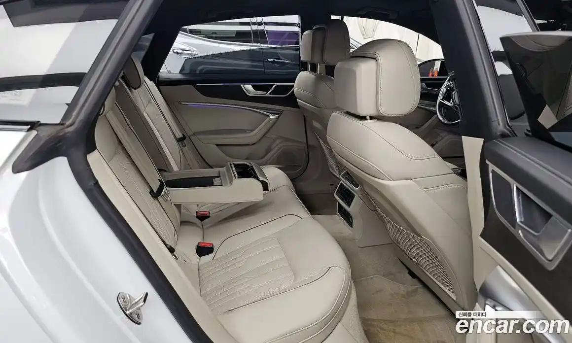 Audi A7 2022 3.0 гидро в Москве № 229973, фото 12