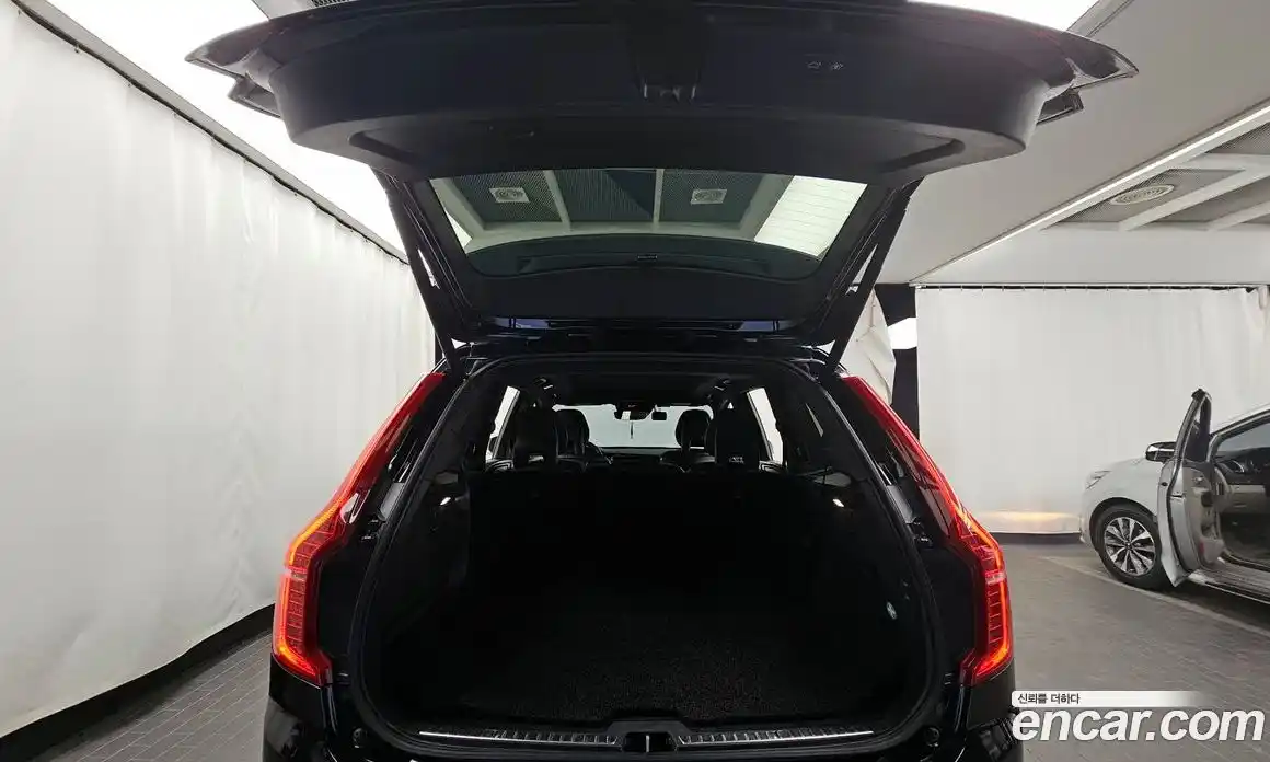 Volvo XC90 2017 2.0 гидро в Москве № 230637, фото 20