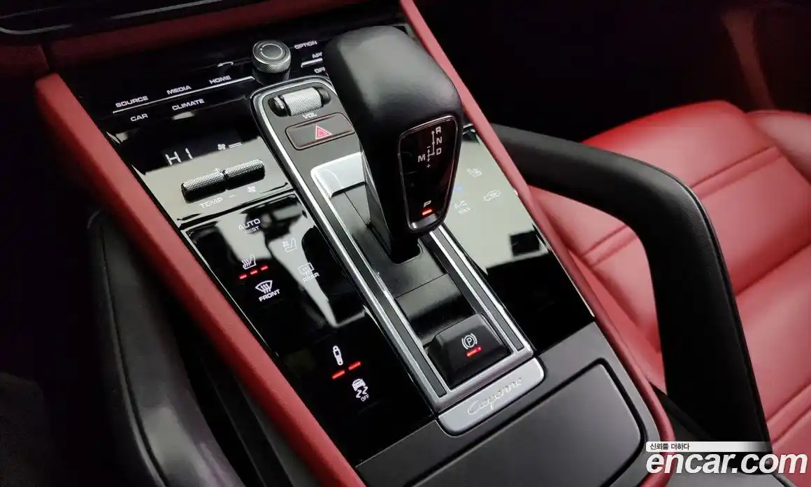 Porsche Cayenne 2023 3.0 гидро в Москве № 230926, фото 9