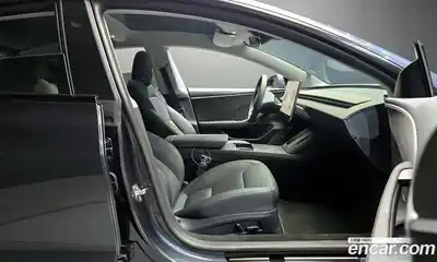 Tesla Model 3 2024 0.2 гидро в Москве № 231565, миниатюра 10