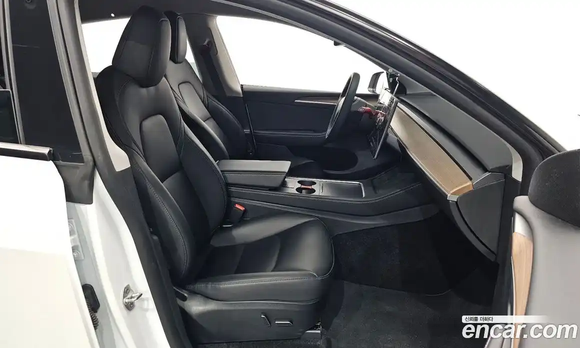 Tesla Model Y 2024 0.2 гидро в Москве № 231706, фото 12