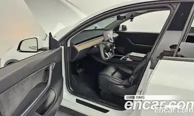 Tesla Model Y 2022 0.2 гидро в Москве № 231869, миниатюра 11