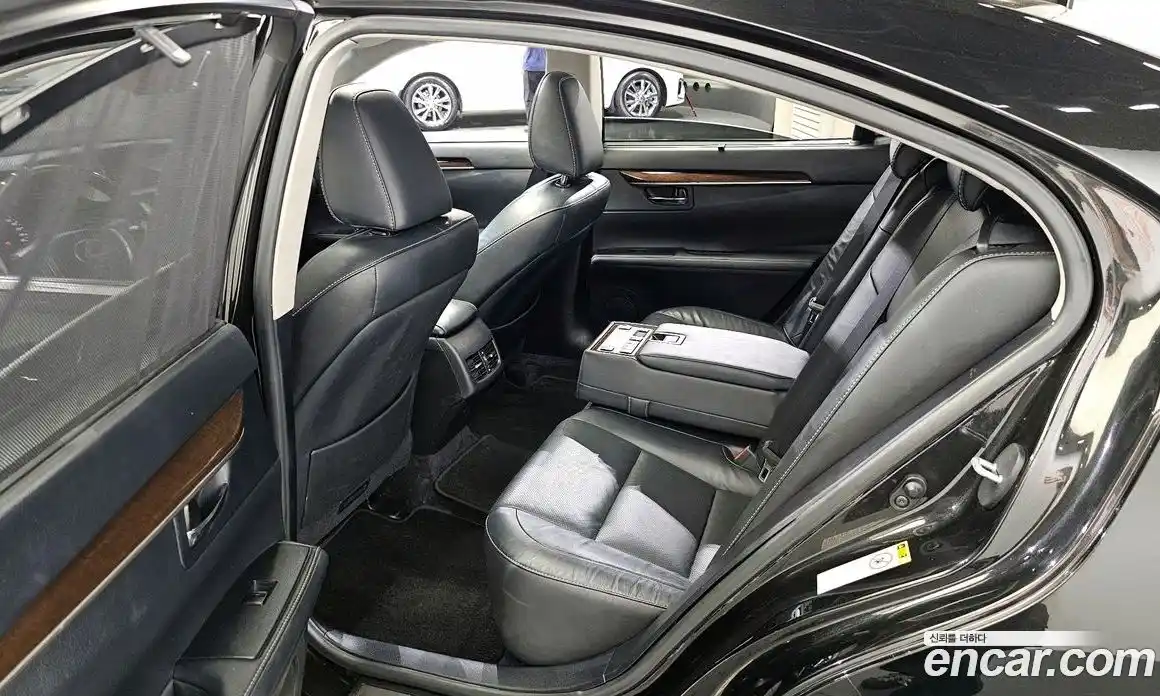 Lexus ES 2015 3.5 гидро в Москве № 232042, фото 11