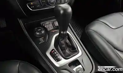 Jeep Cherokee 2017 2.4 гидро в Москве № 232531, миниатюра 9