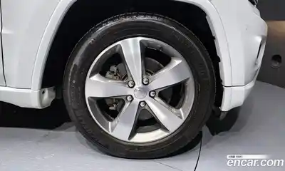 Jeep Cherokee 2016 3.6 гидро в Москве № 232548, миниатюра 5