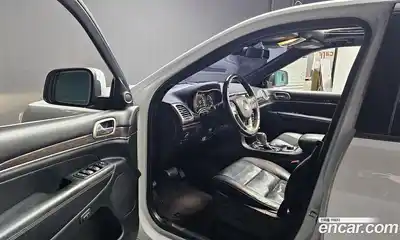Jeep Cherokee 2016 3.6 гидро в Москве № 232548, миниатюра 10