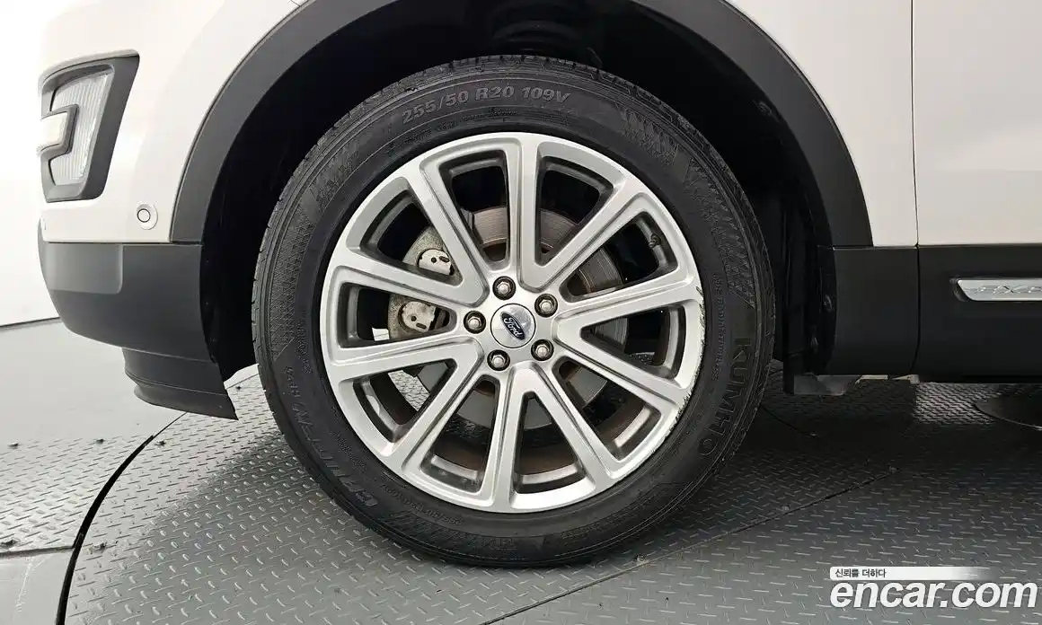 Ford Explorer 2016 2.3 гидро в Москве № 233296, фото 5