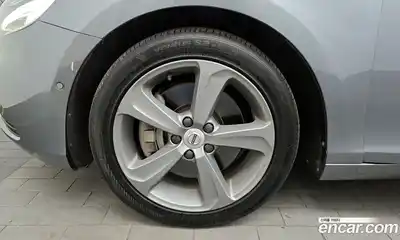Volvo V40 2018 2.0 гидро в Москве № 250955, миниатюра 5