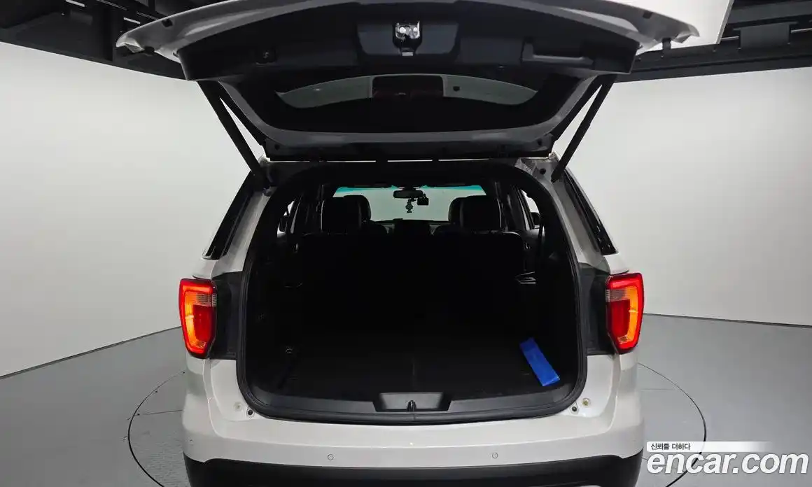 Ford Explorer 2016 2.3 гидро в Москве № 255624, фото 19