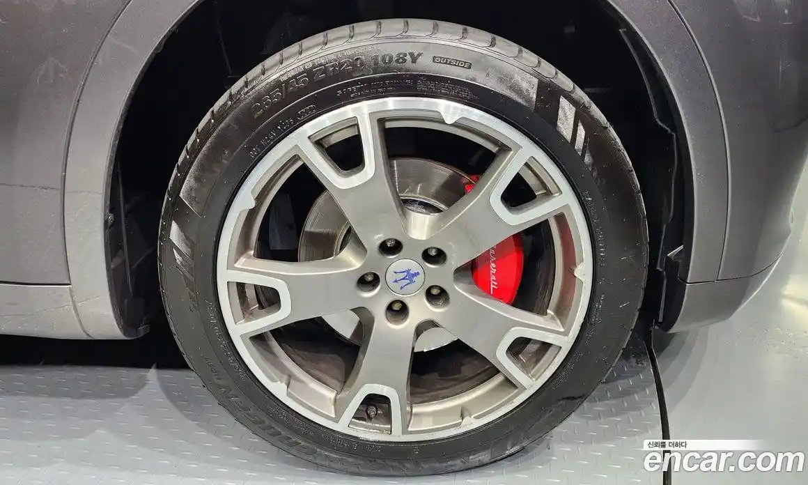 Maserati Levante 2017 3.0 гидро в Москве № 255951, фото 5