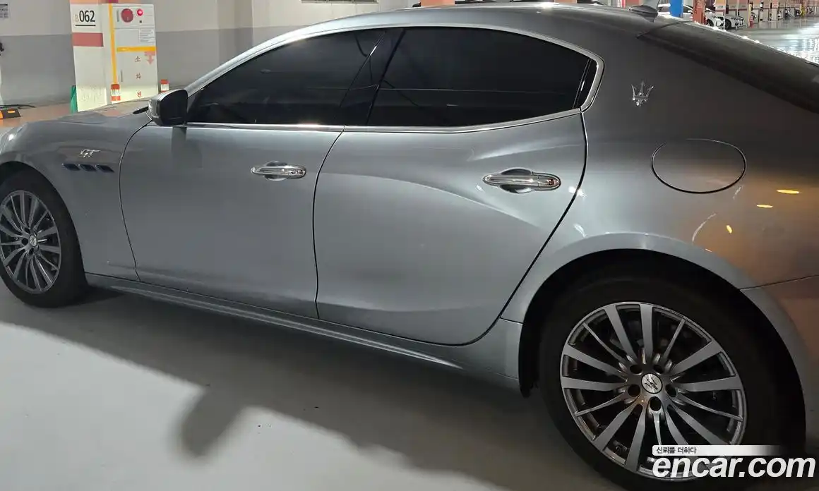 Maserati Ghibli 2022 2.0 гидро в Москве № 255976, фото 3