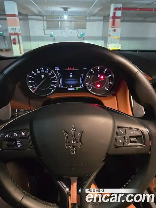 Maserati Ghibli 2022 2.0 гидро в Москве № 255976, фото 7