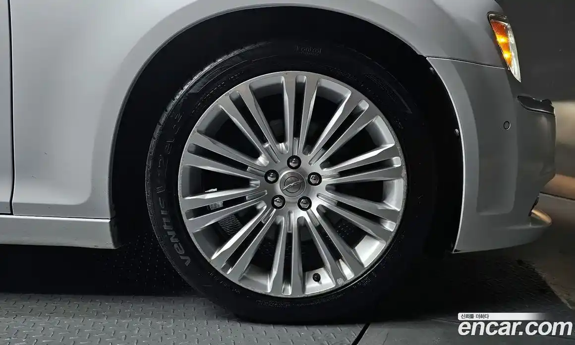 Chrysler 300C 2014 3.6 гидро в Москве № 256751, фото 5